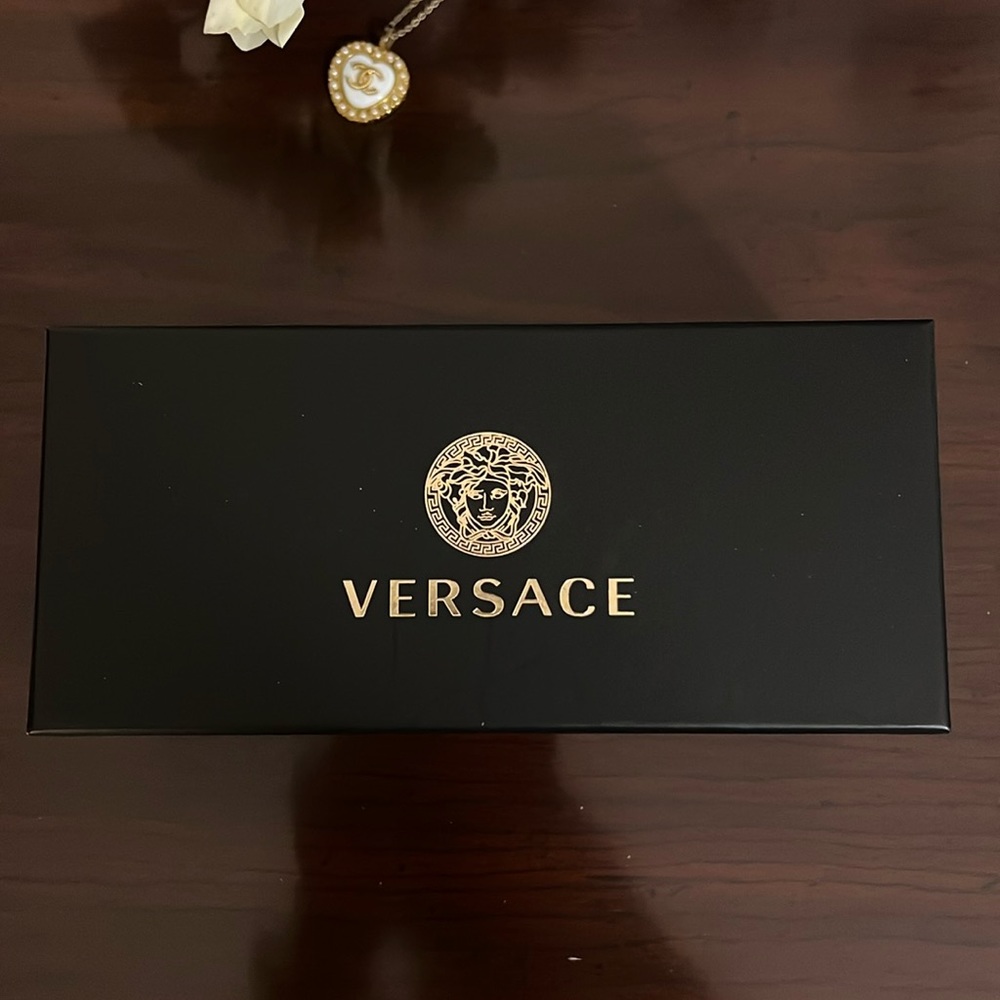 Versace sunglasses. New condition